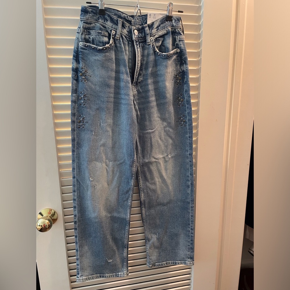 Arizona Jean Company Light Blue Straight Leg Jeans